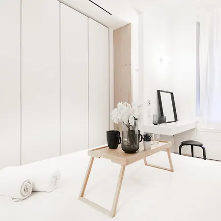 Easylife - Moderno In Moscova/brera Appartement *