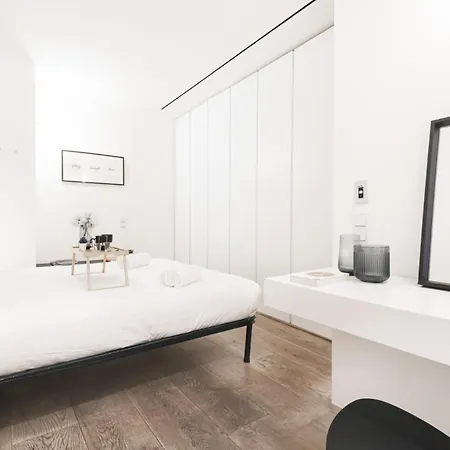 Appartement Easylife - Moderno In Moscova/brera *