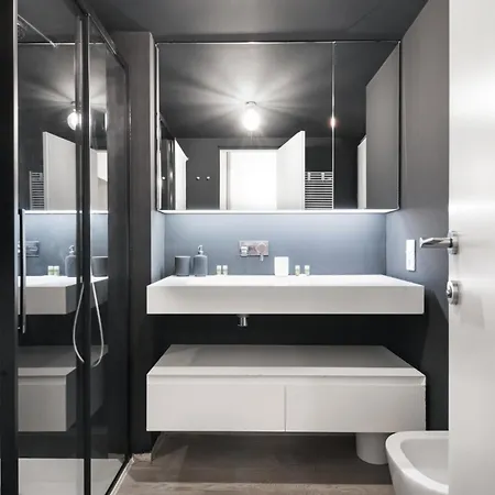 Easylife - Moderno In Moscova/brera